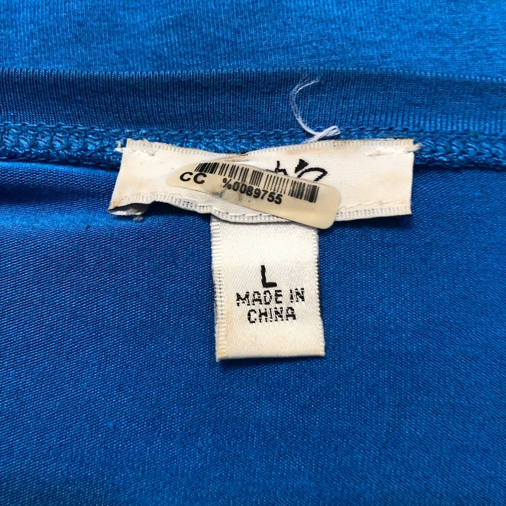 Cache shirt - Picture 4 of 5